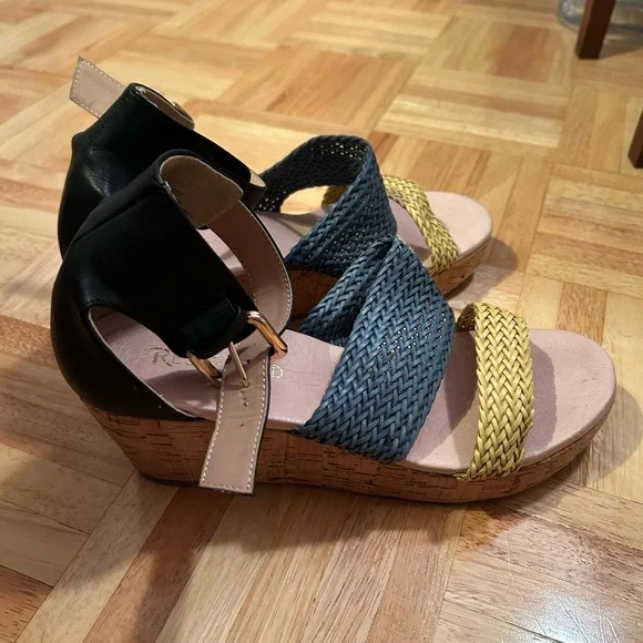 Women’s Aqua and yellow braided with black ankle strap enclosed cork 2 1/2 heel - Picture 3 of 12